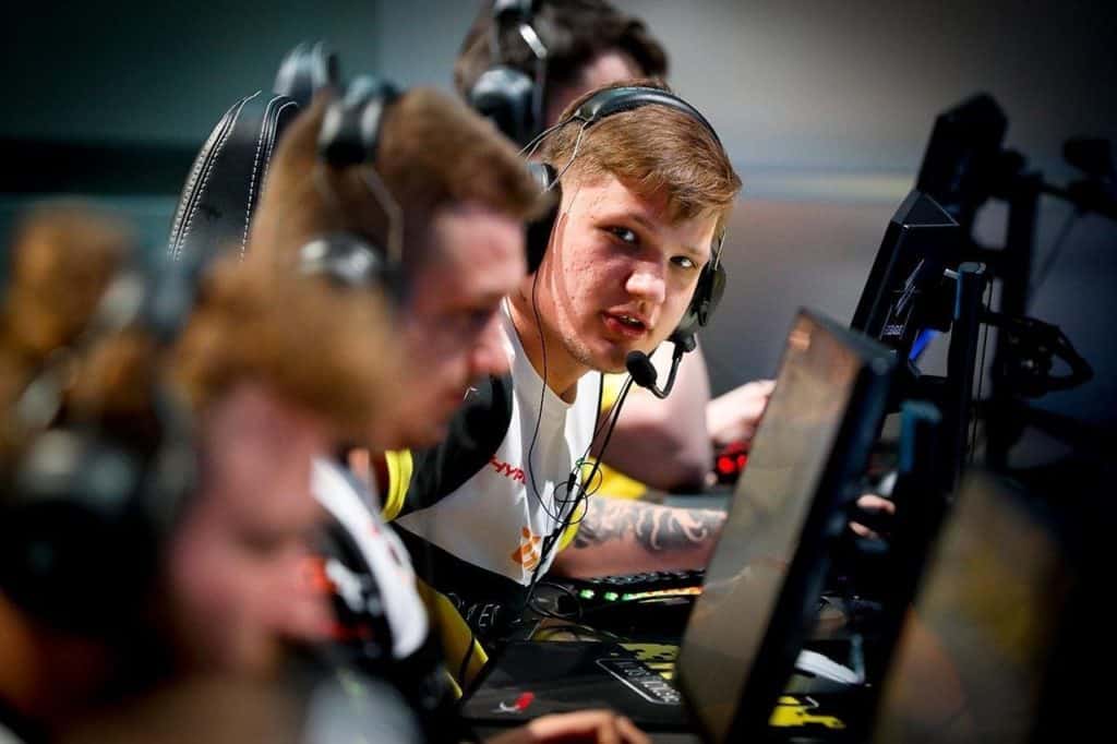 s1mple feature 3