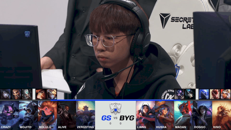 A screenshot from the 2021 World Championship Play-in Knockouts broadcast, showing the Game One drafts between Beyond Gaming and Galatasaray Esports with a shot of BYG Maoan in the middle.