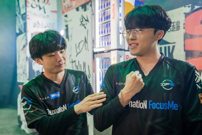 DetonatioN FocusMe vs LOUD The players of Detonation FocusMe