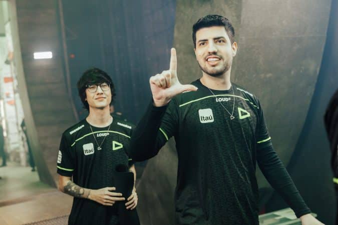 DetonatioN FocusMe vs LOUD The Players of Loud